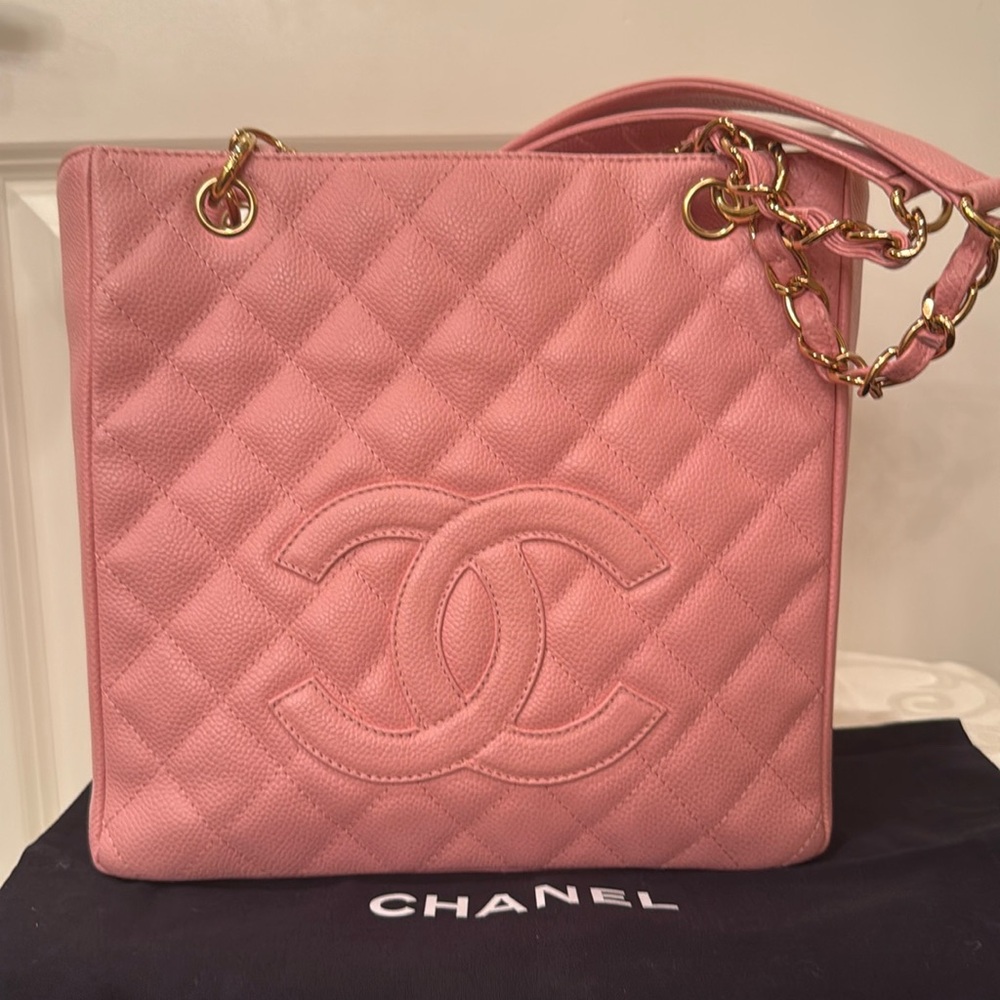 Chanel CC pink quilted Caviar petite shopping Tote GHW - Picture 1 of 6